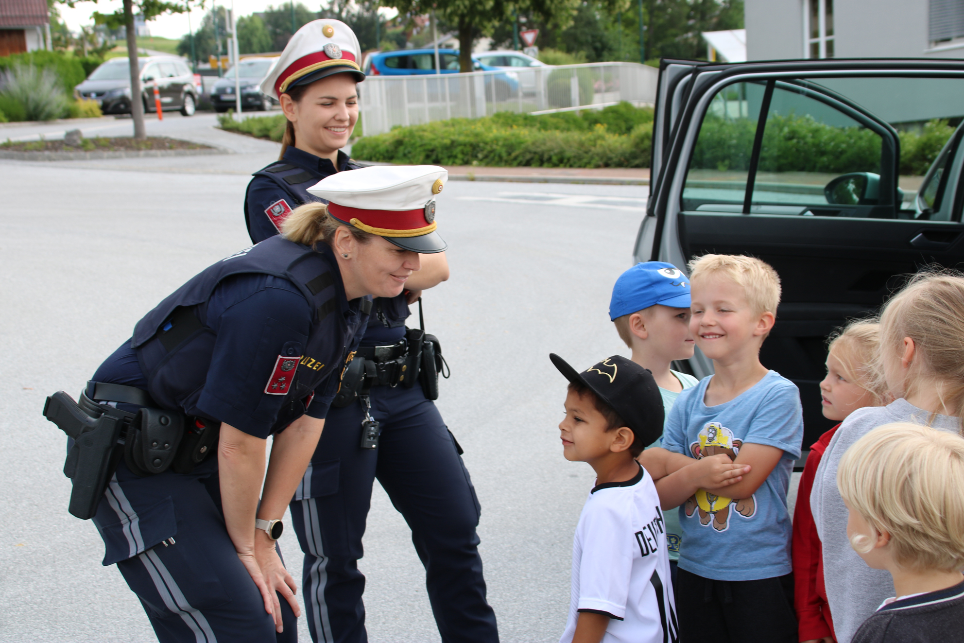 Besuch der Polizei im Kindergarten • Gemeinde Mortantsch